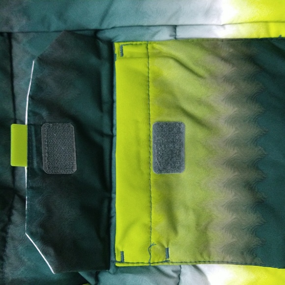 NEW! Boys' Puffer Jacket - All In Motion Green - Picture 6 of 16